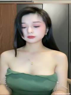 LWO-383 #七月 高颜值白皙皮肤极品女神，裸舞诱惑