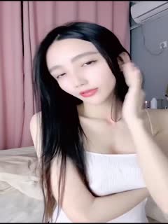 ZKJI-816 骚妇猫猫虎牙主播绝美喷血了这身材和脸蛋