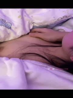 CBFJ-627 爽操手刮阴毛白虎JK学妹害羞腼腆还捂脸清晰对白海报剧照